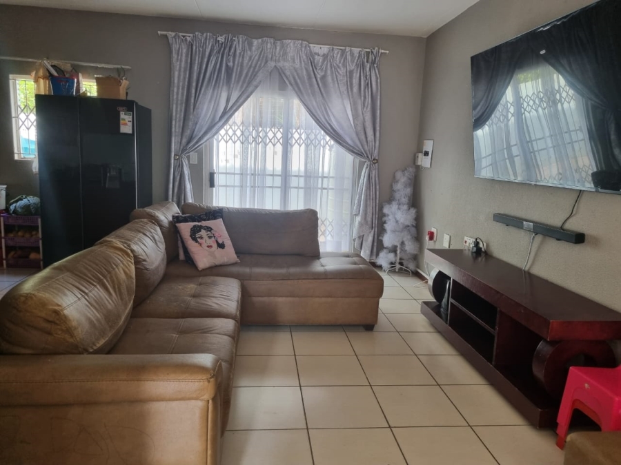 To Let 3 Bedroom Property for Rent in Moregloed Limpopo