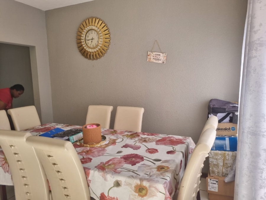 To Let 3 Bedroom Property for Rent in Moregloed Limpopo