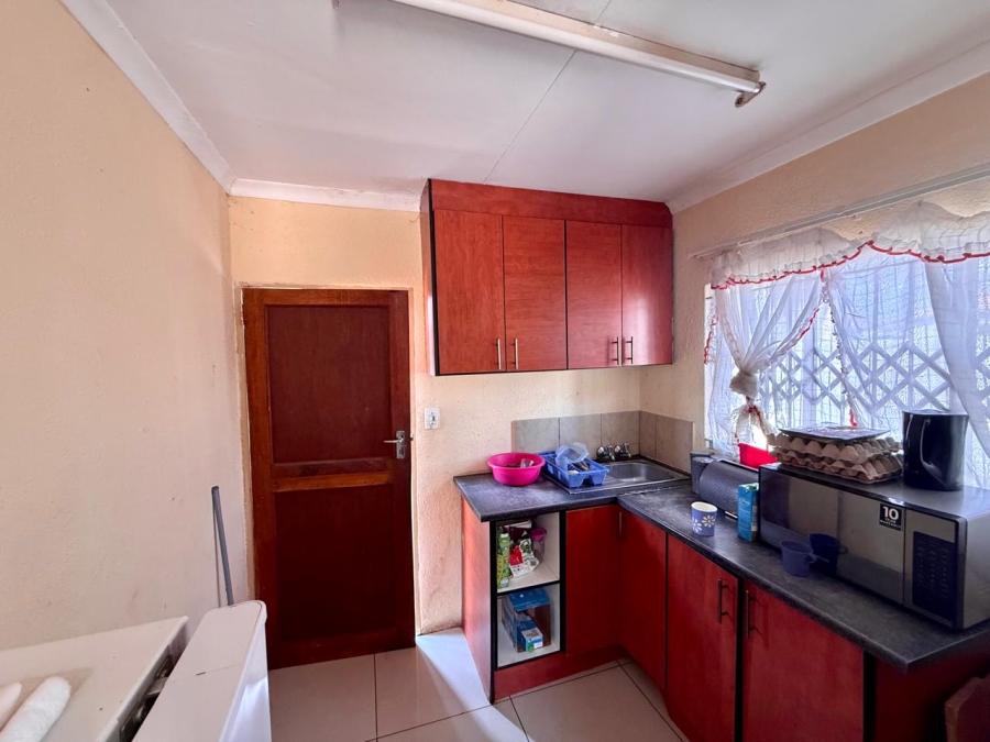 3 Bedroom Property for Sale in Mahlasedi Park Limpopo