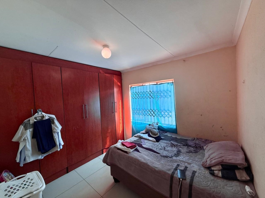 3 Bedroom Property for Sale in Mahlasedi Park Limpopo