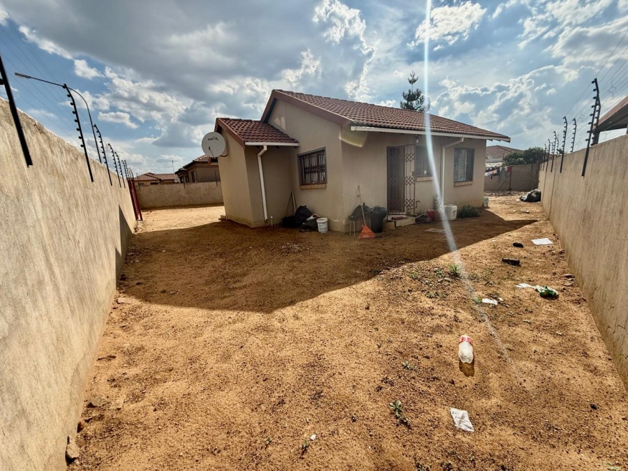 3 Bedroom Property for Sale in Mahlasedi Park Limpopo