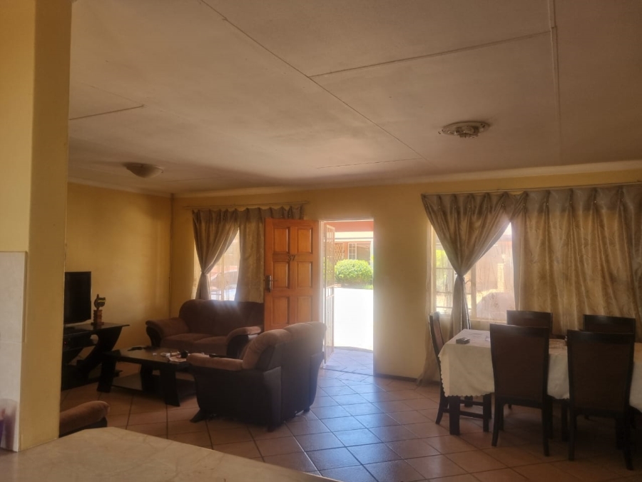 To Let 3 Bedroom Property for Rent in Bendor Limpopo