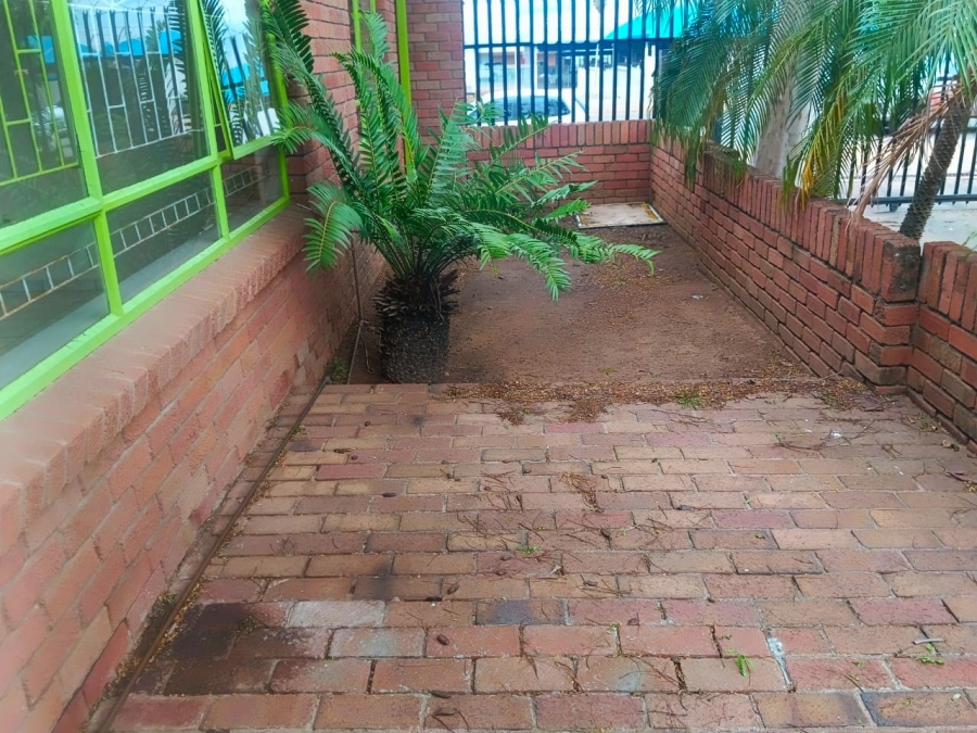 To Let 2 Bedroom Property for Rent in Polokwane Central Limpopo