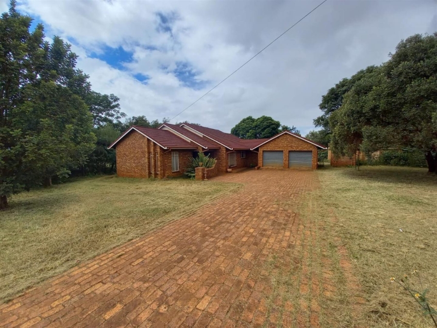 4 Bedroom Property for Sale in Laersdrif Limpopo