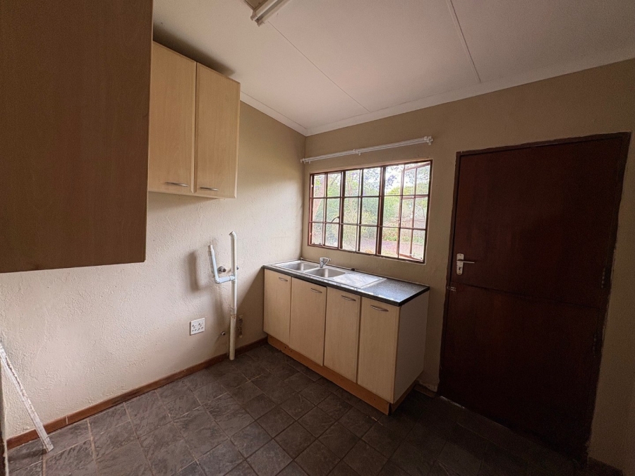 To Let 3 Bedroom Property for Rent in Dalmada A H Limpopo