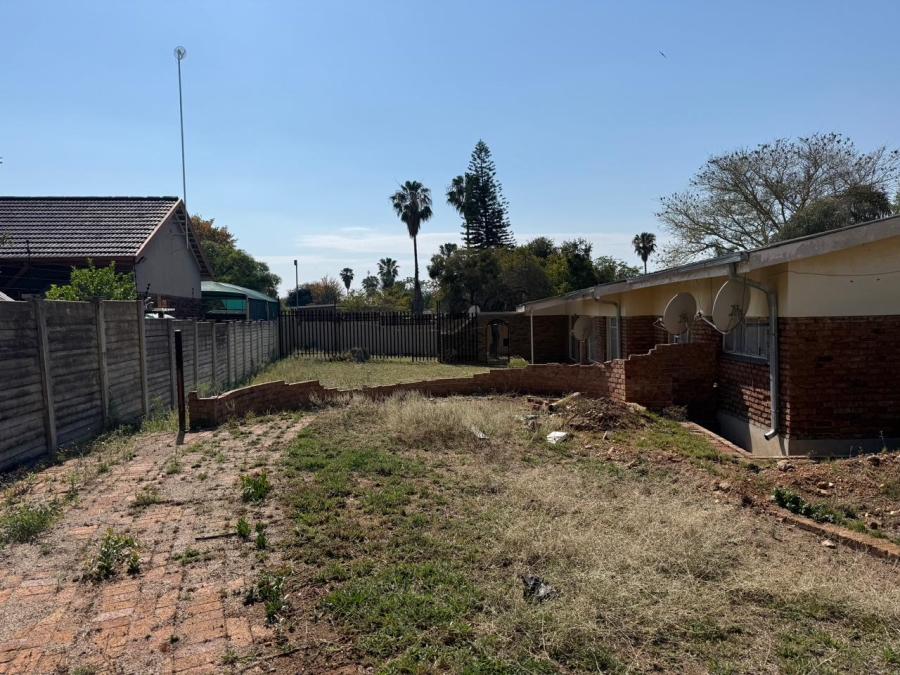  Bedroom Property for Sale in Fauna Park Limpopo