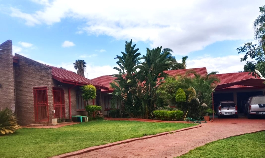 3 Bedroom Property for Sale in Flora Park Limpopo