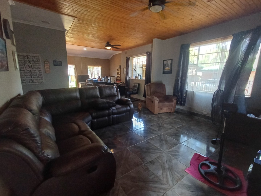 3 Bedroom Property for Sale in Thabazimbi Limpopo