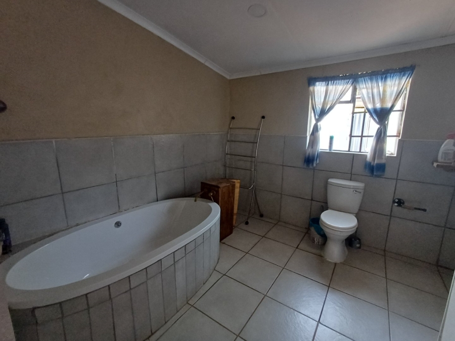 3 Bedroom Property for Sale in Thabazimbi Limpopo