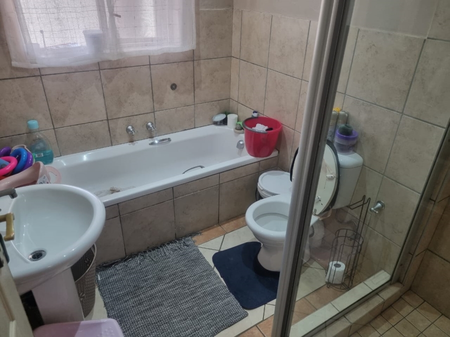 2 Bedroom Property for Sale in Woodlands Estate Limpopo