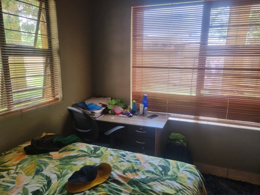 2 Bedroom Property for Sale in Penina Park Ext 1 Limpopo
