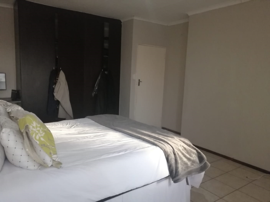 To Let 3 Bedroom Property for Rent in Bendor Limpopo