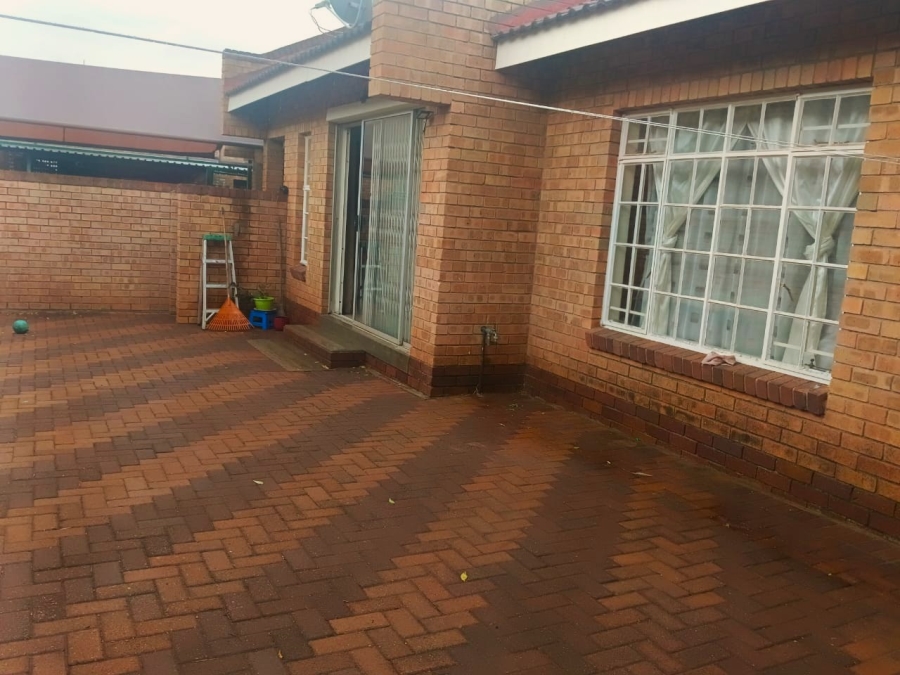 3 Bedroom Property for Sale in Sterpark Limpopo