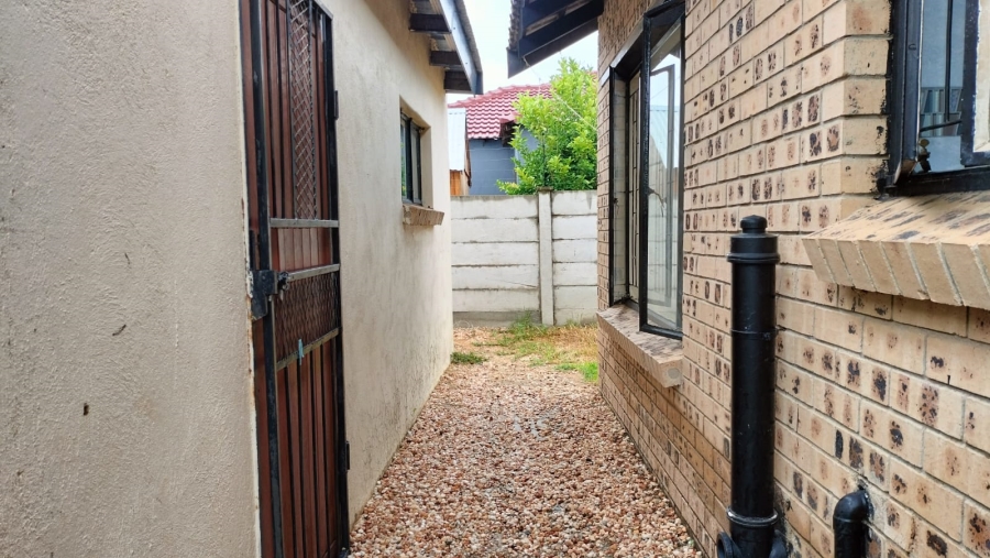 3 Bedroom Property for Sale in Bendor Limpopo