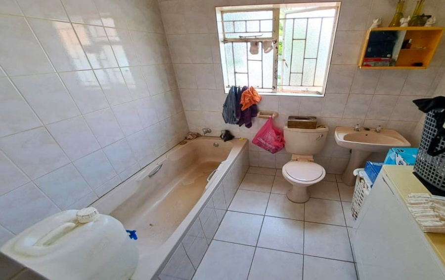 3 Bedroom Property for Sale in Westenburg Limpopo