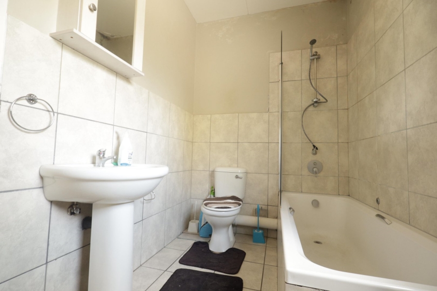 To Let 1 Bedroom Property for Rent in Annadale Limpopo