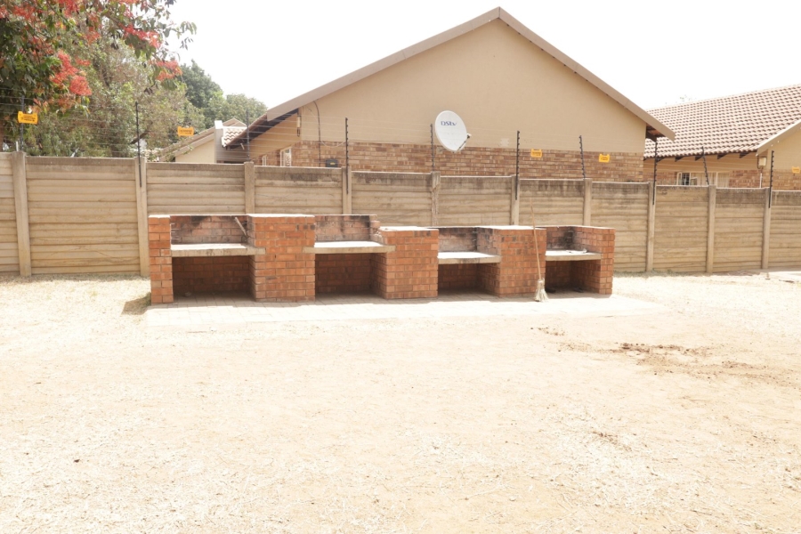 To Let 1 Bedroom Property for Rent in Annadale Limpopo