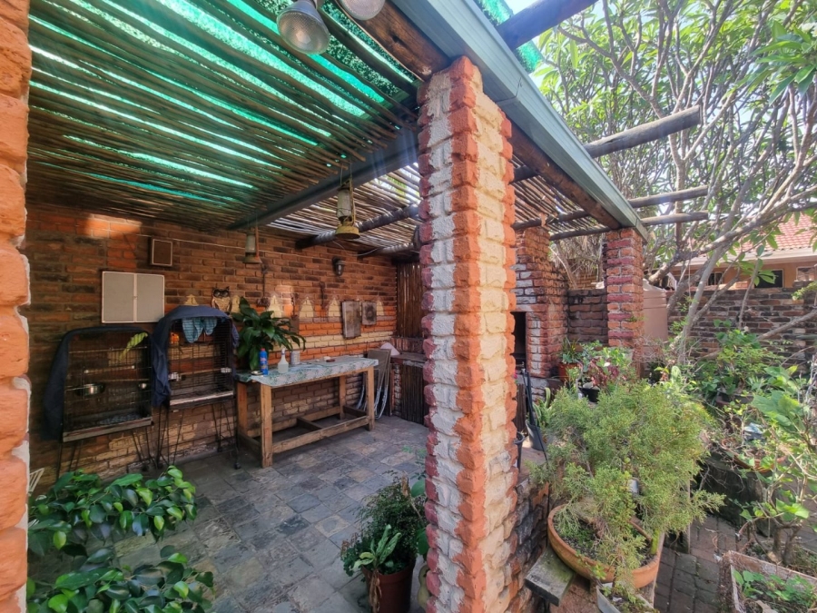 To Let 4 Bedroom Property for Rent in Fauna Park Limpopo