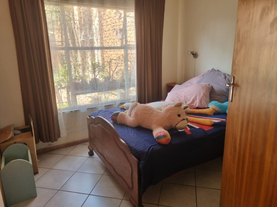 To Let 4 Bedroom Property for Rent in Fauna Park Limpopo
