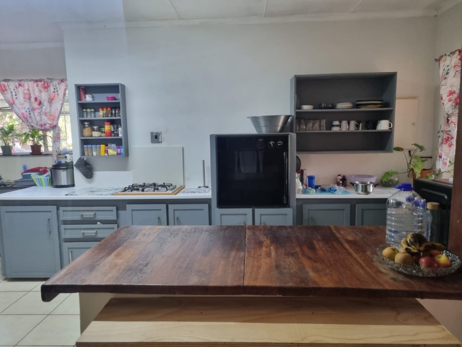 To Let 4 Bedroom Property for Rent in Fauna Park Limpopo