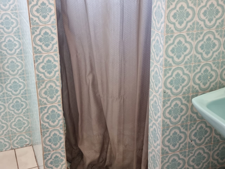 To Let 4 Bedroom Property for Rent in Fauna Park Limpopo