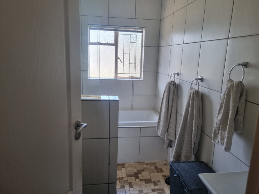 To Let 2 Bedroom Property for Rent in Bendor Ext 17 Limpopo