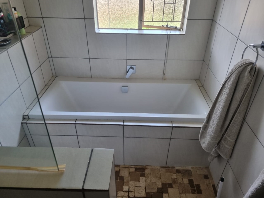 To Let 2 Bedroom Property for Rent in Bendor Ext 17 Limpopo