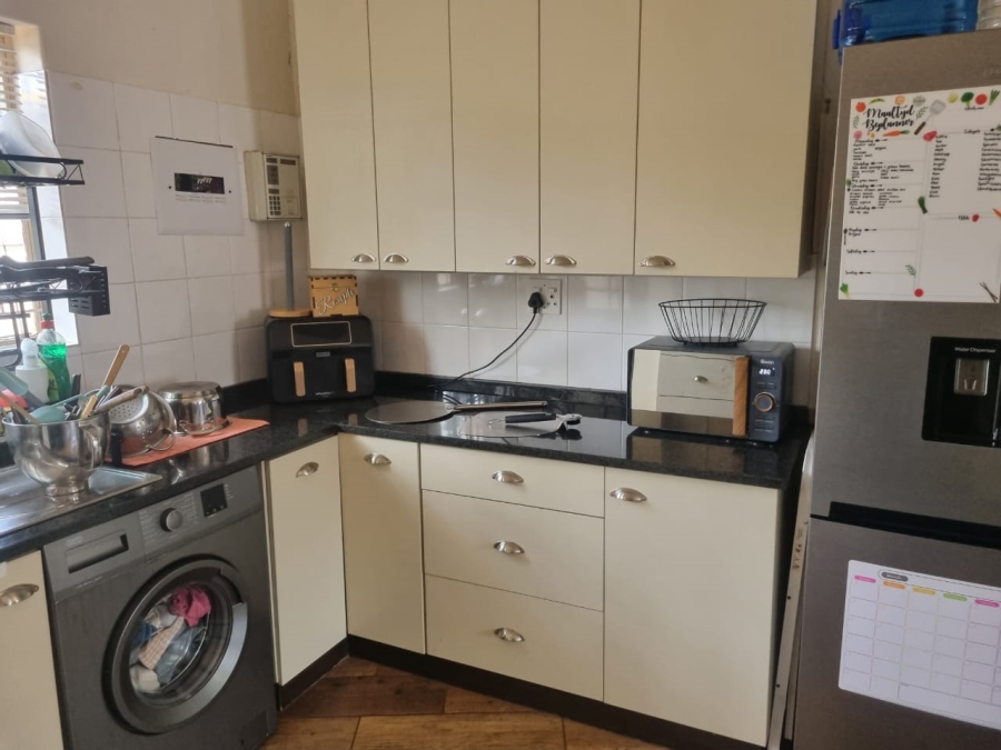 To Let 2 Bedroom Property for Rent in Bendor Ext 17 Limpopo