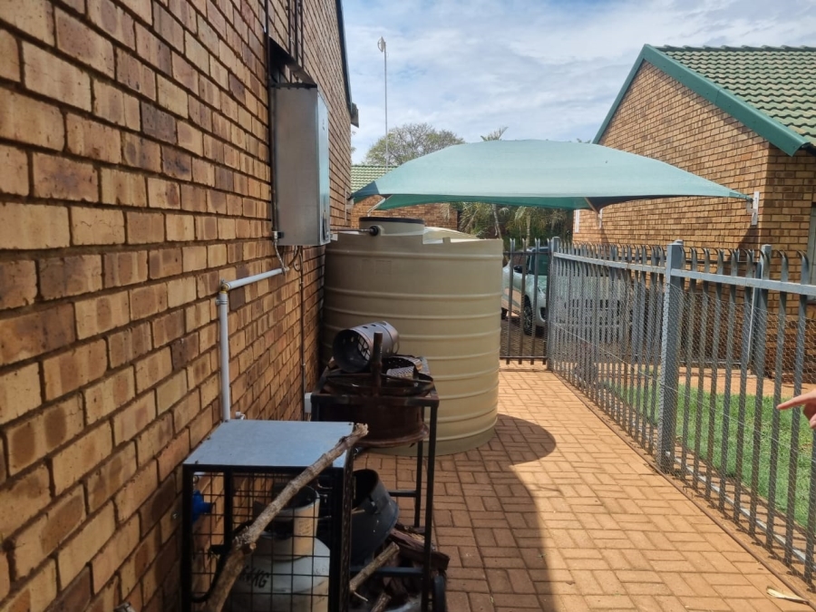 To Let 2 Bedroom Property for Rent in Bendor Ext 17 Limpopo