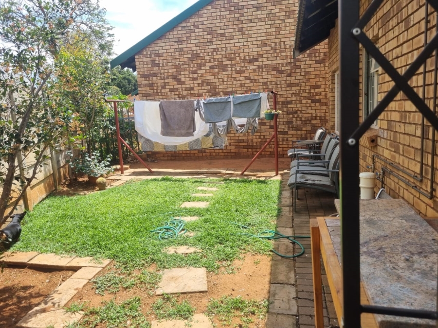 To Let 2 Bedroom Property for Rent in Bendor Ext 17 Limpopo