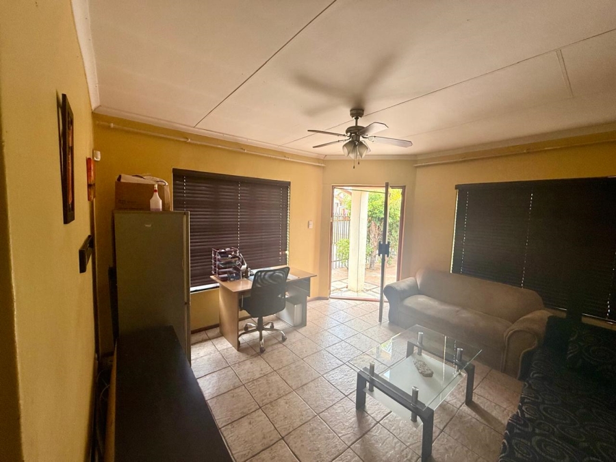 2 Bedroom Property for Sale in Ivydale Limpopo