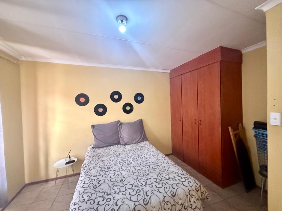 2 Bedroom Property for Sale in Ivydale Limpopo