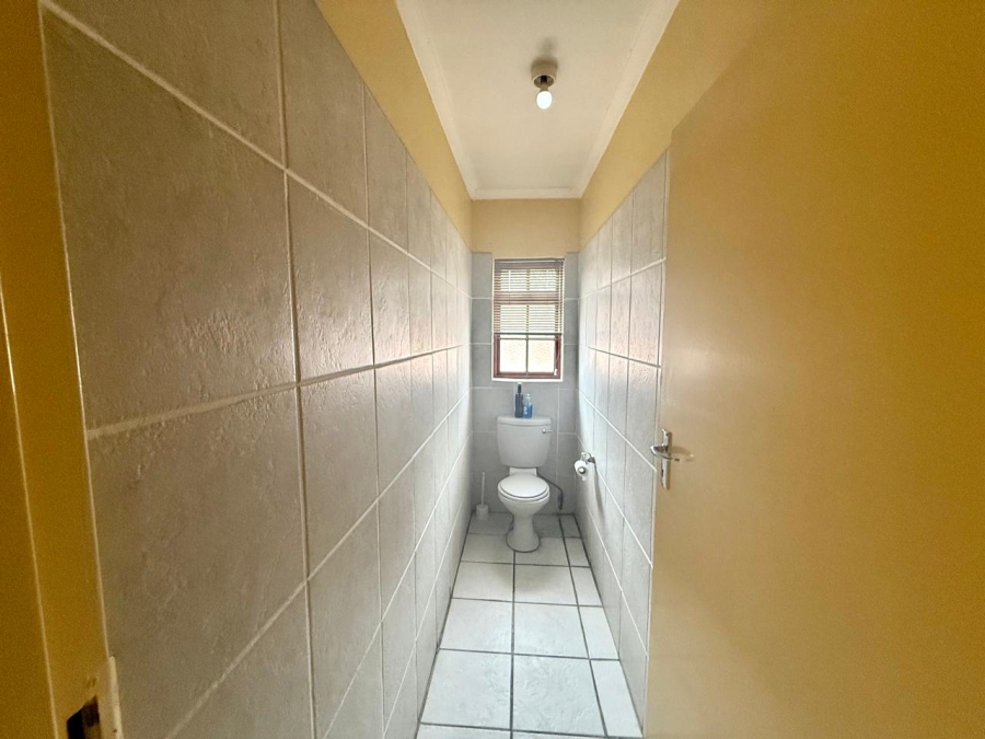 2 Bedroom Property for Sale in Ivydale Limpopo