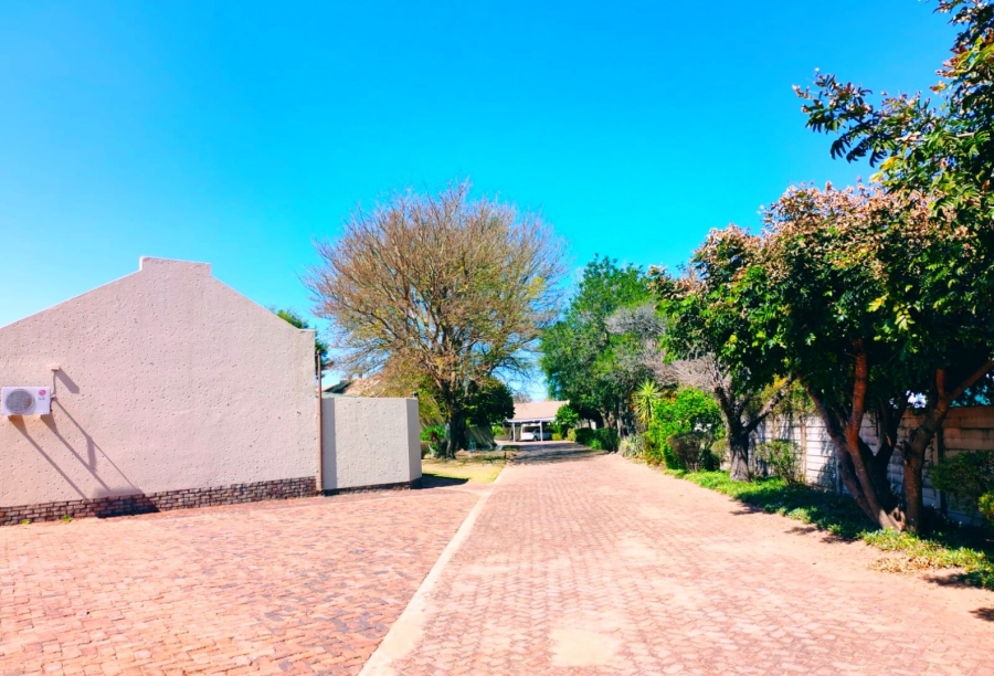 2 Bedroom Property for Sale in Modimolle Limpopo