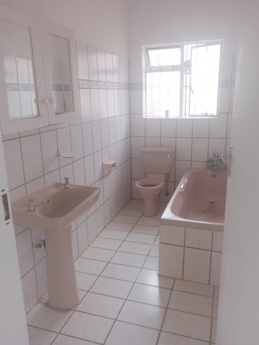 To Let 2 Bedroom Property for Rent in Bendor Limpopo