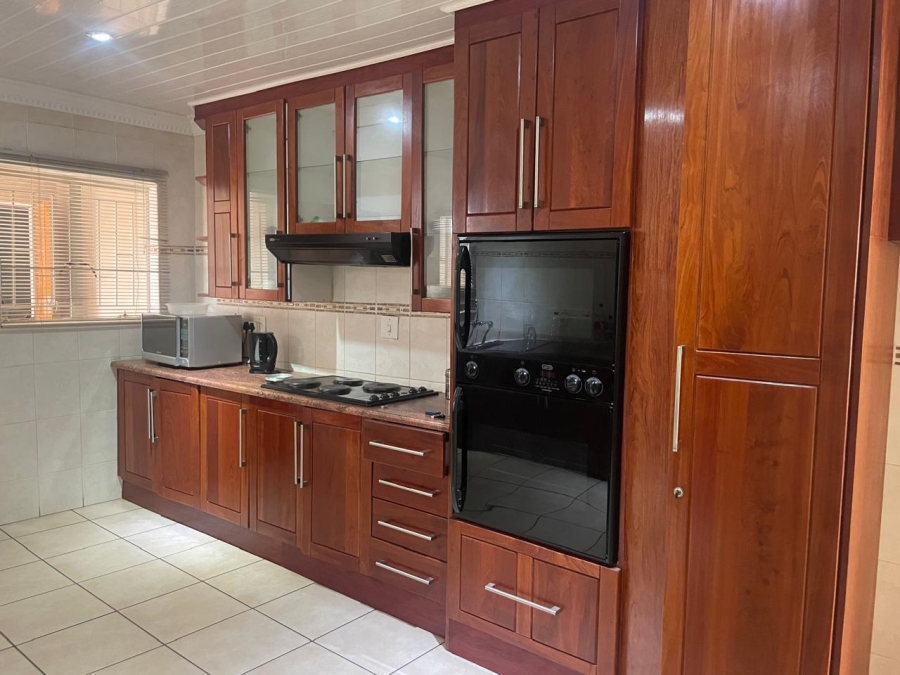 5 Bedroom Property for Sale in Bendor Limpopo