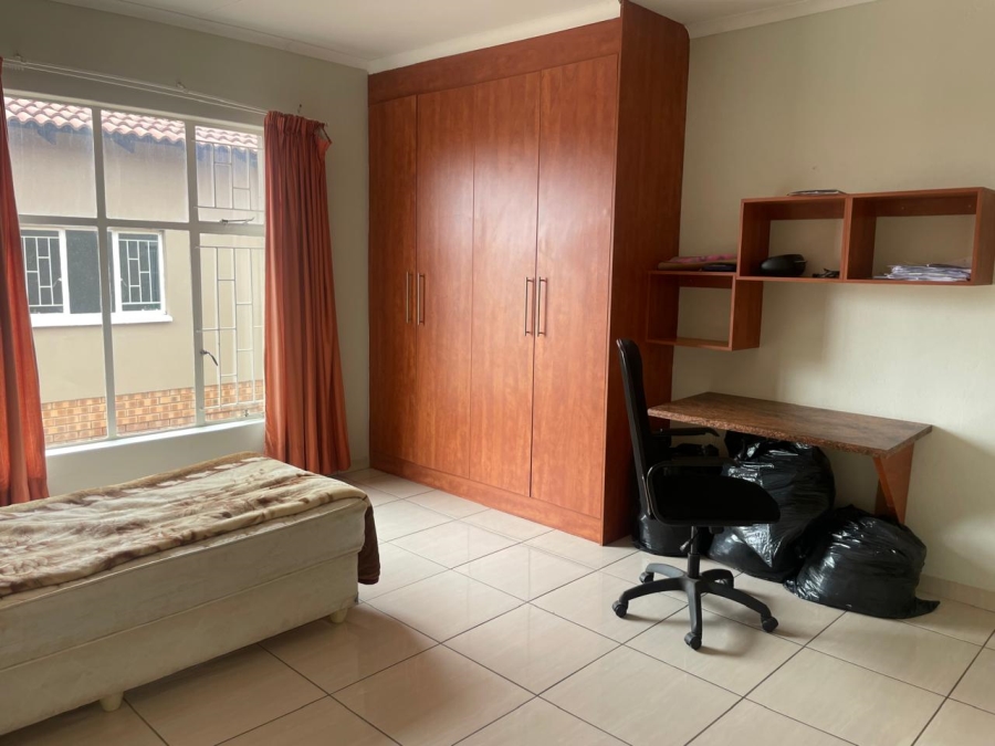 5 Bedroom Property for Sale in Bendor Limpopo