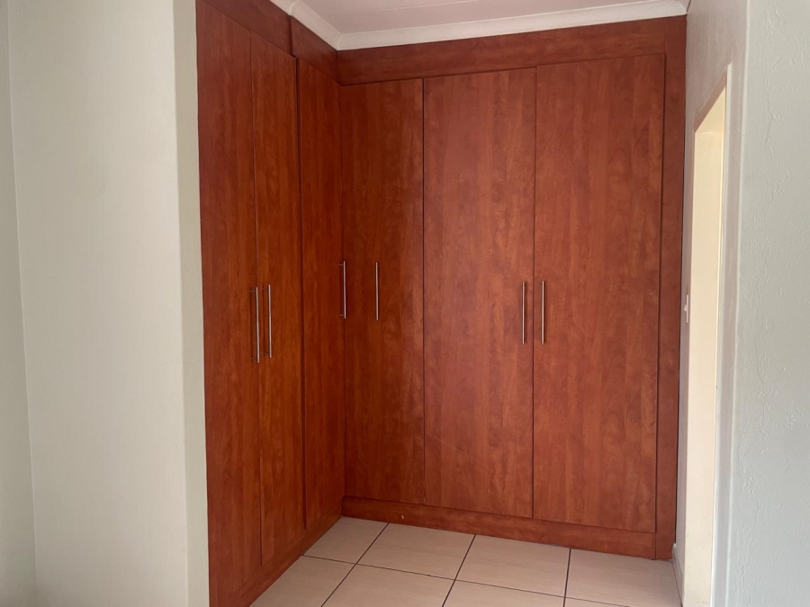 5 Bedroom Property for Sale in Bendor Limpopo