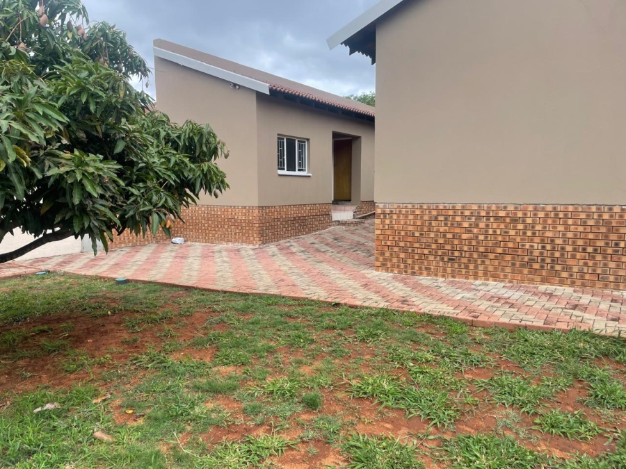 5 Bedroom Property for Sale in Bendor Limpopo