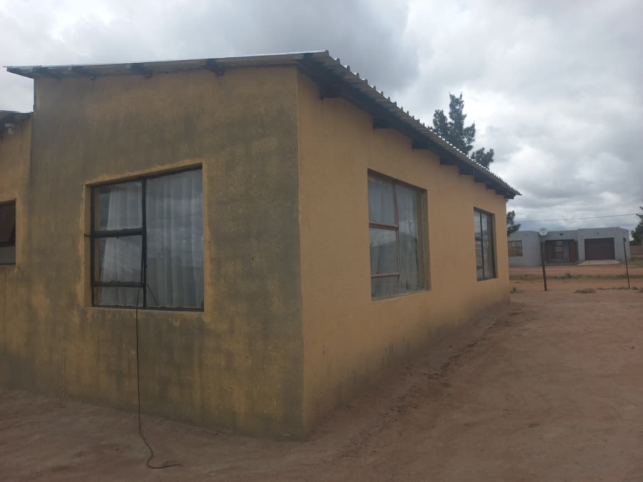 2 Bedroom Property for Sale in makgofe Limpopo
