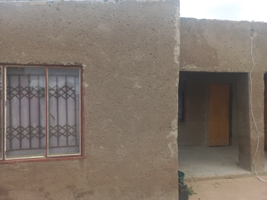 2 Bedroom Property for Sale in makgofe Limpopo