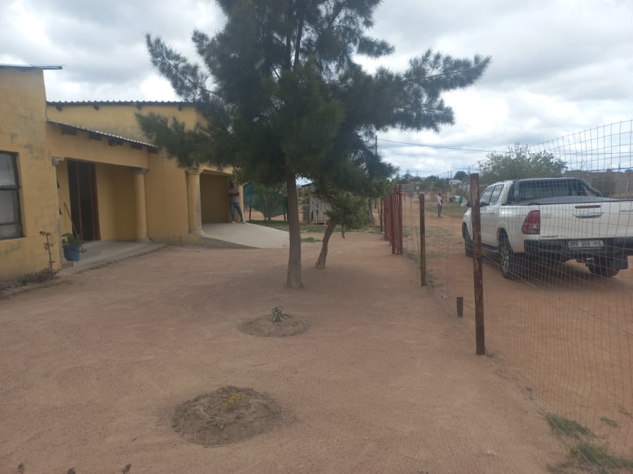 2 Bedroom Property for Sale in makgofe Limpopo