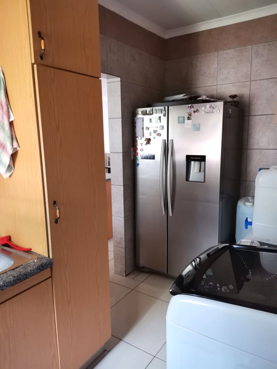 To Let 3 Bedroom Property for Rent in Bendor Limpopo