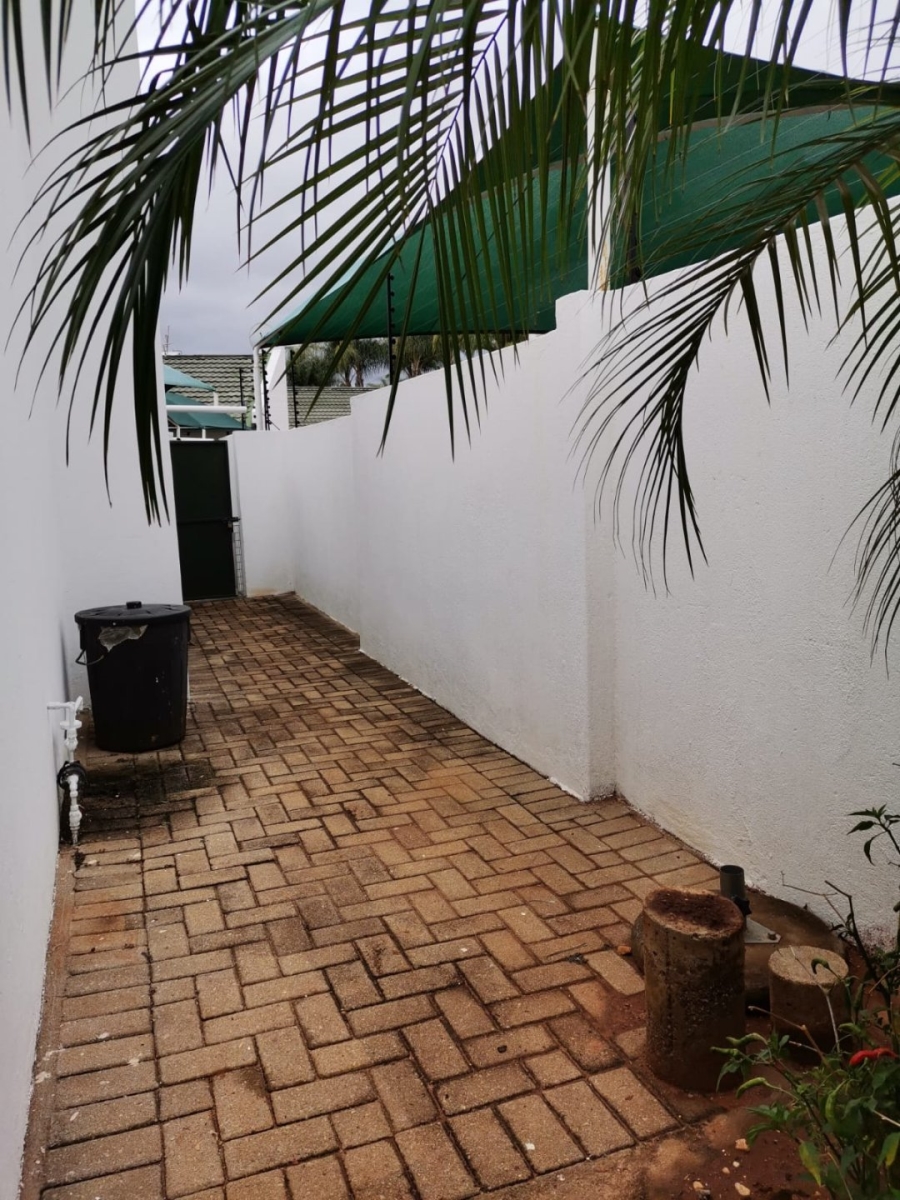 To Let 3 Bedroom Property for Rent in Bendor Limpopo