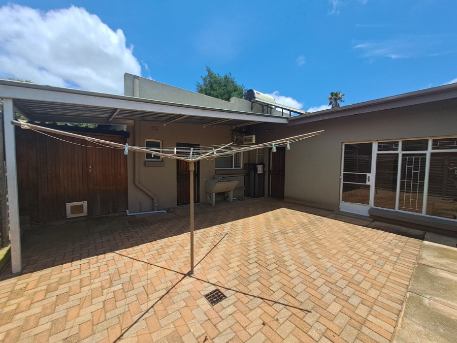 3 Bedroom Property for Sale in Fauna Park Limpopo