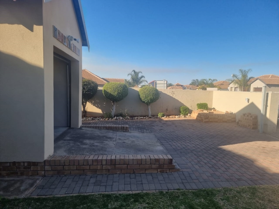 To Let 3 Bedroom Property for Rent in Polokwane Central Limpopo