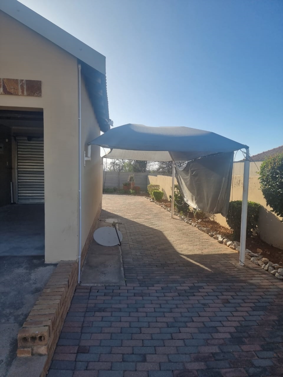 To Let 3 Bedroom Property for Rent in Polokwane Central Limpopo
