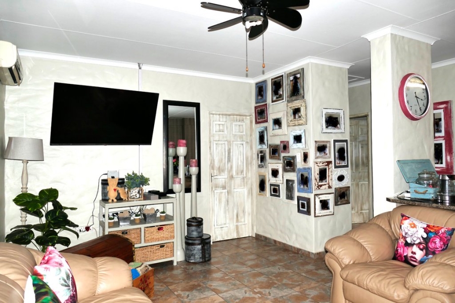 To Let 3 Bedroom Property for Rent in Bendor Limpopo