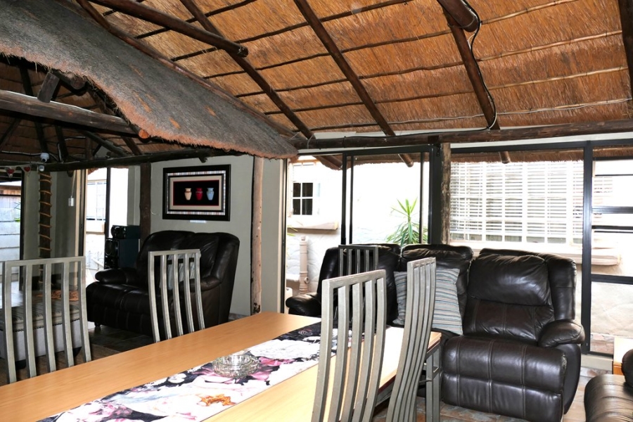 To Let 3 Bedroom Property for Rent in Bendor Limpopo