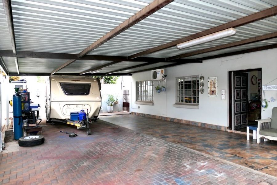 To Let 3 Bedroom Property for Rent in Bendor Limpopo